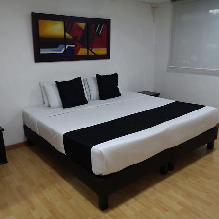 Hotel Santiago Plaza โบโกตา ภายนอก รูปภาพ