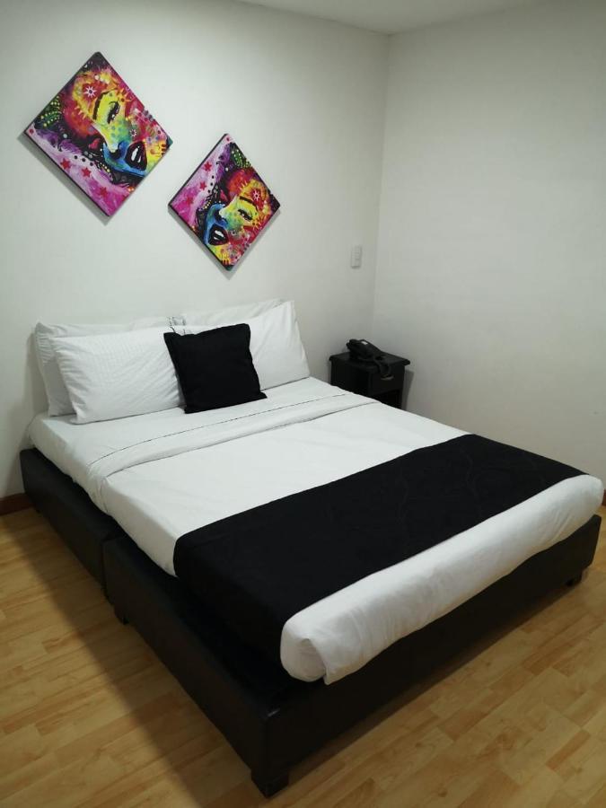 Hotel Santiago Plaza โบโกตา ภายนอก รูปภาพ