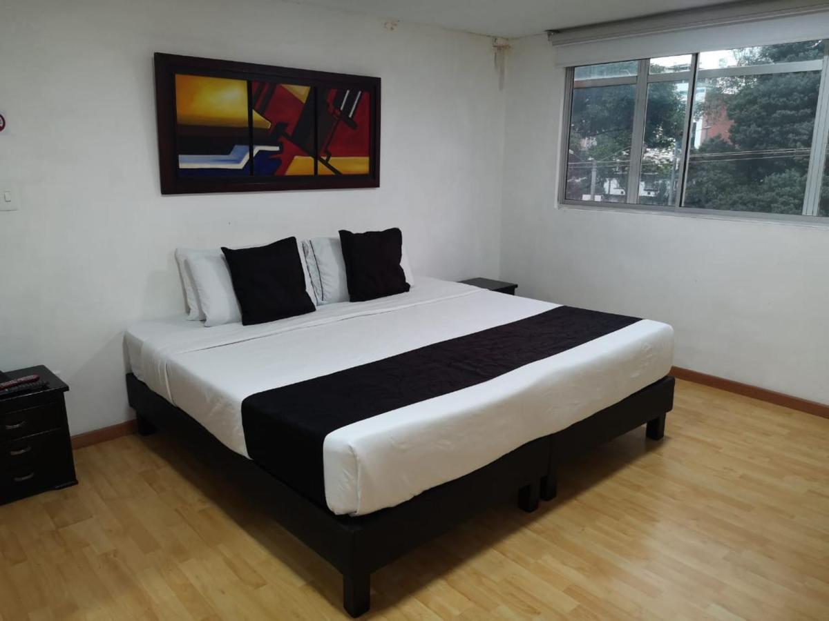 Hotel Santiago Plaza โบโกตา ภายนอก รูปภาพ